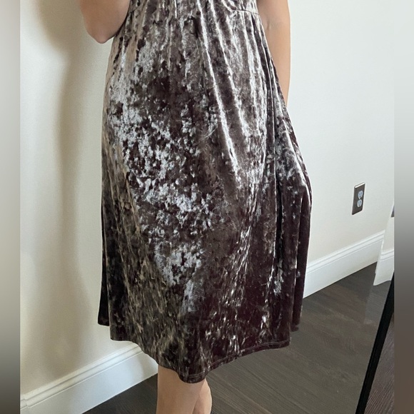 Vintage Mango velvet midi dress soft brown size S-M - Picture 9 of 11